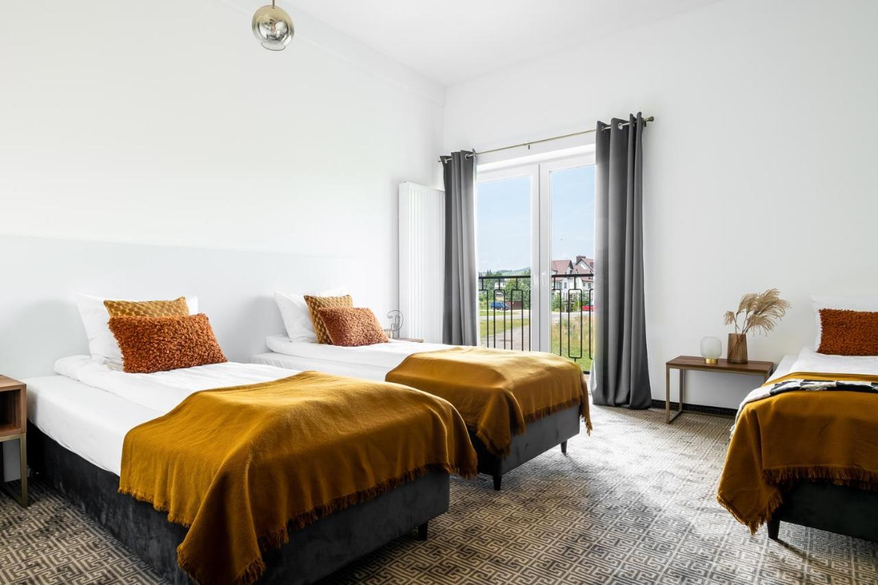 Oberza Pod Roza Restauracja, Sauny, Jacuzzi Bed & Breakfast Nowy Targ Ngoại thất bức ảnh