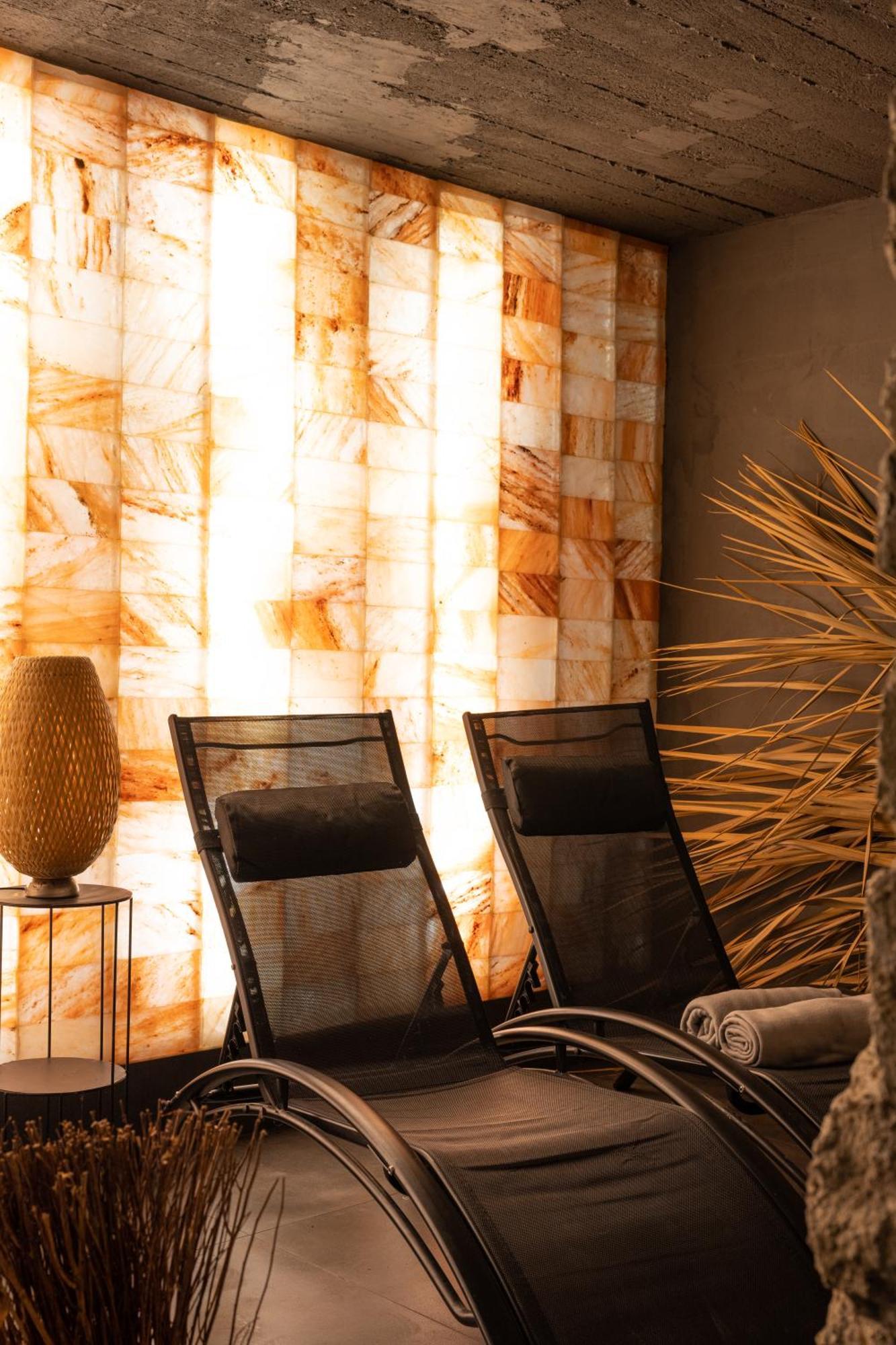 Oberza Pod Roza Restauracja, Sauny, Jacuzzi Bed & Breakfast Nowy Targ Ngoại thất bức ảnh